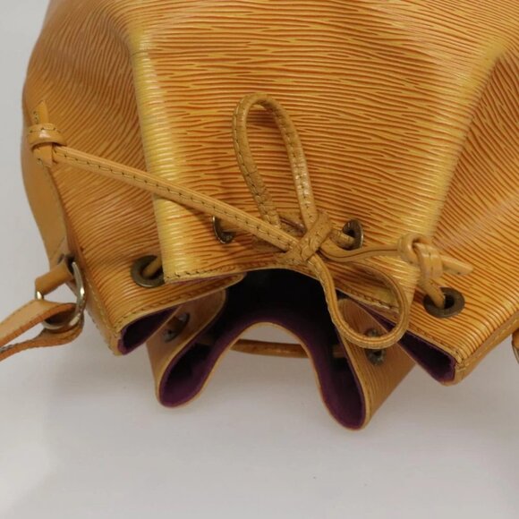 LOUIS VUITTON Epi Petit Noe Shoulder Bag Yellow - Picture 6 of 15